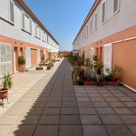 Castilleja , Casa-Apartamento Cerca Centro Sevilla Wifi Familias Trabajo Garaje Castilleja de la Cuesta Εξωτερικό φωτογραφία