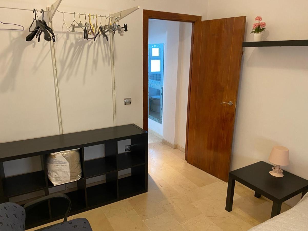 Castilleja , Casa-Apartamento Cerca Centro Sevilla Wifi Familias Trabajo Garaje Castilleja de la Cuesta Εξωτερικό φωτογραφία