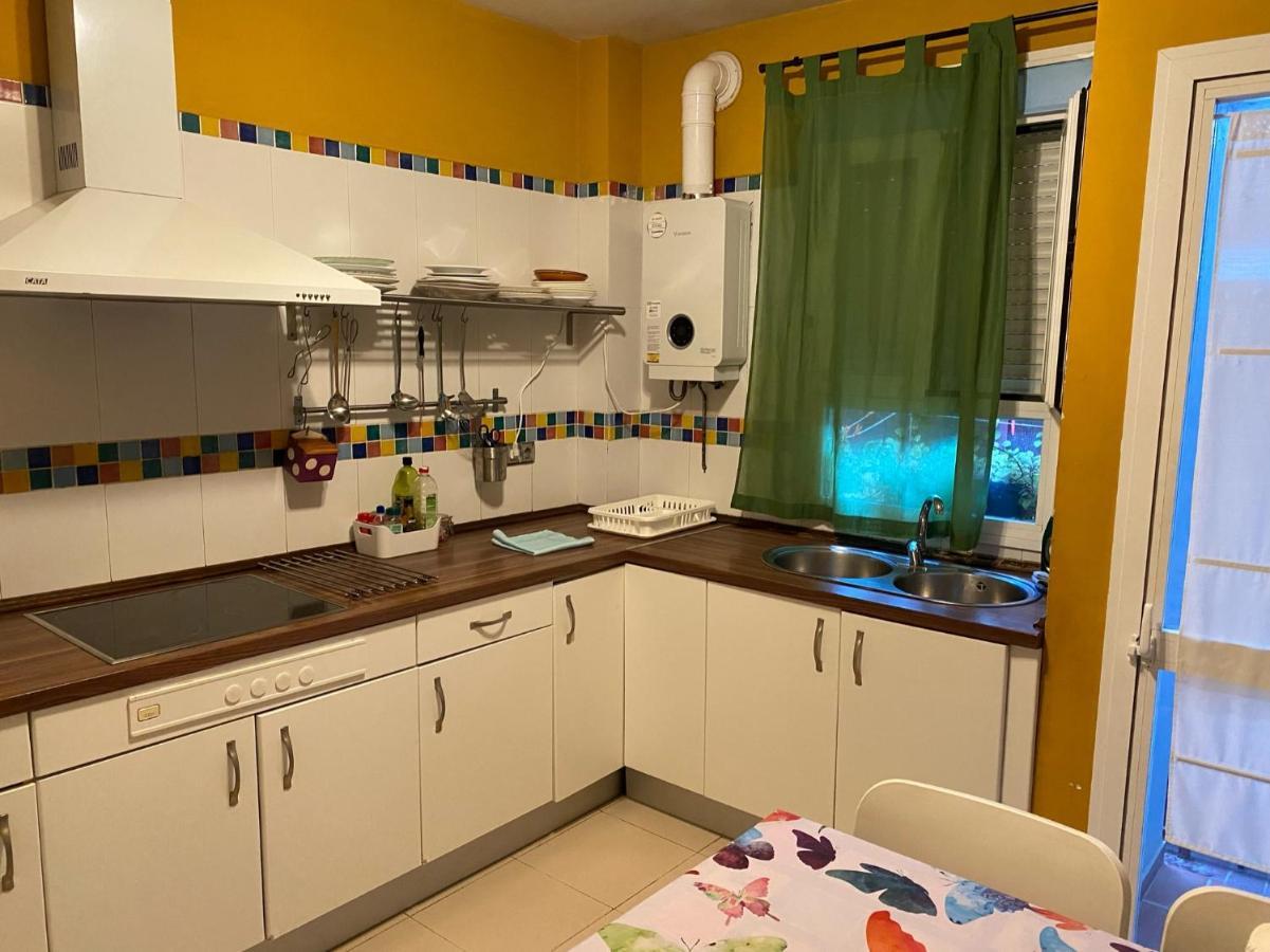 Castilleja , Casa-Apartamento Cerca Centro Sevilla Wifi Familias Trabajo Garaje Castilleja de la Cuesta Εξωτερικό φωτογραφία