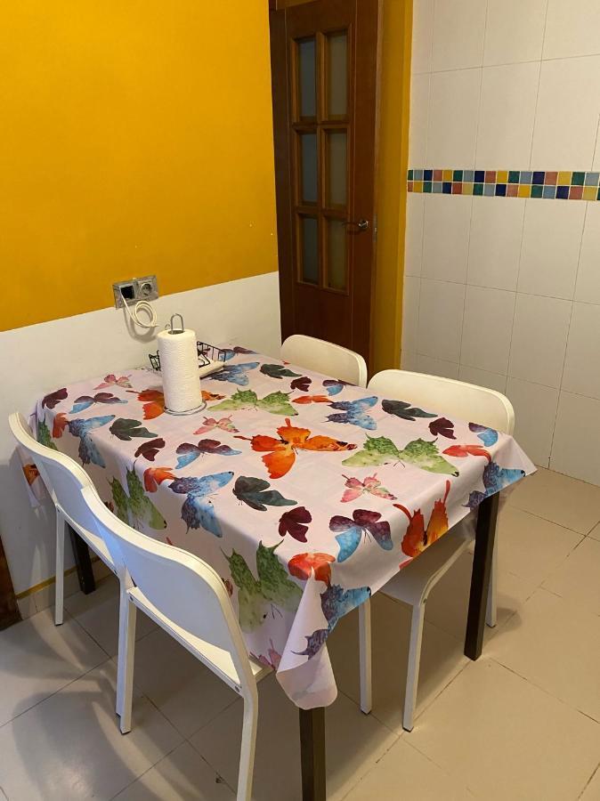 Castilleja , Casa-Apartamento Cerca Centro Sevilla Wifi Familias Trabajo Garaje Castilleja de la Cuesta Εξωτερικό φωτογραφία