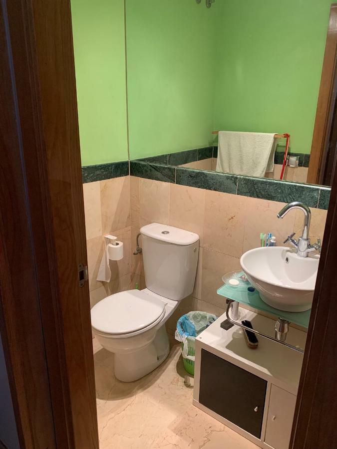 Castilleja , Casa-Apartamento Cerca Centro Sevilla Wifi Familias Trabajo Garaje Castilleja de la Cuesta Εξωτερικό φωτογραφία