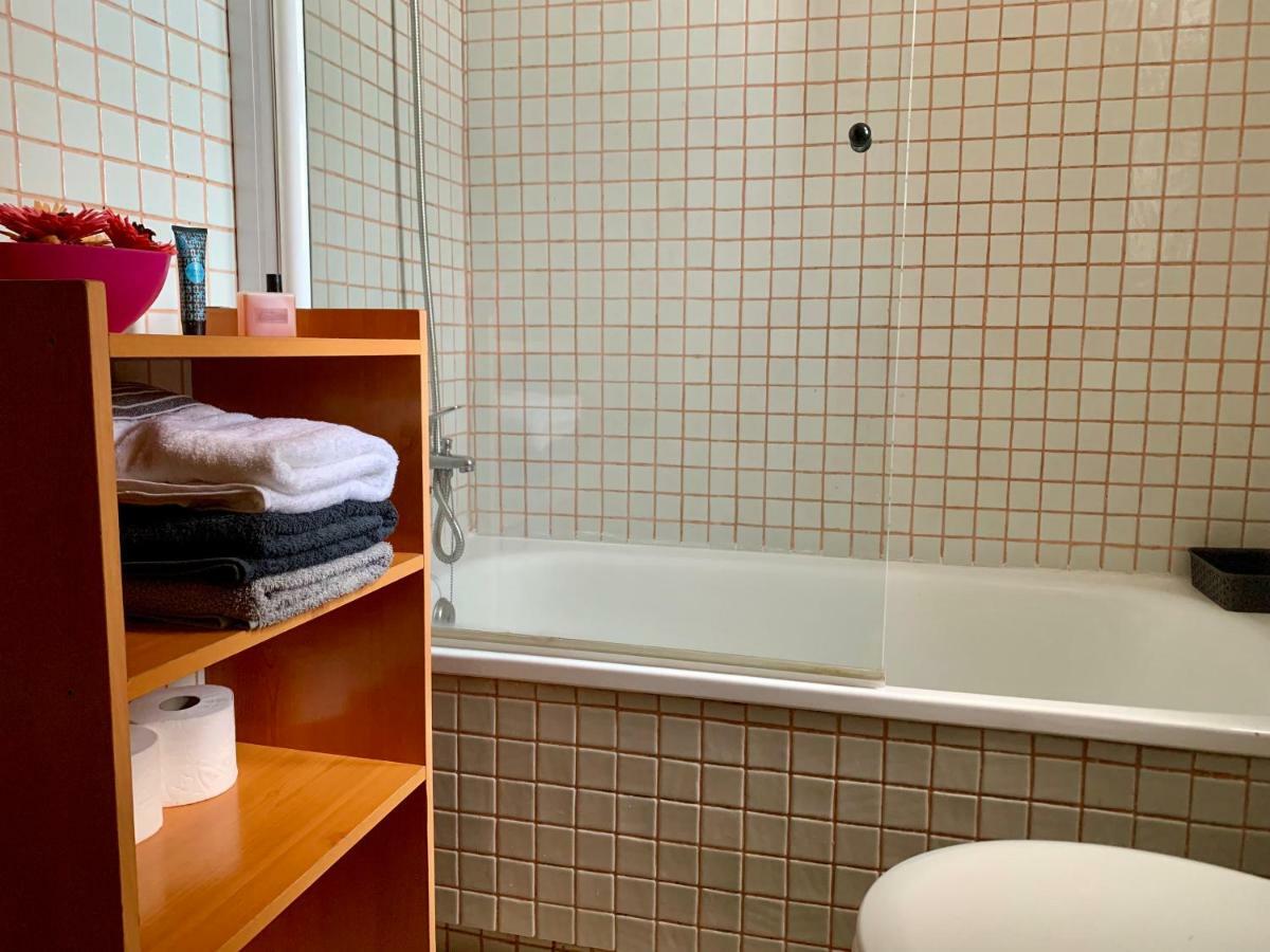 Castilleja , Casa-Apartamento Cerca Centro Sevilla Wifi Familias Trabajo Garaje Castilleja de la Cuesta Εξωτερικό φωτογραφία