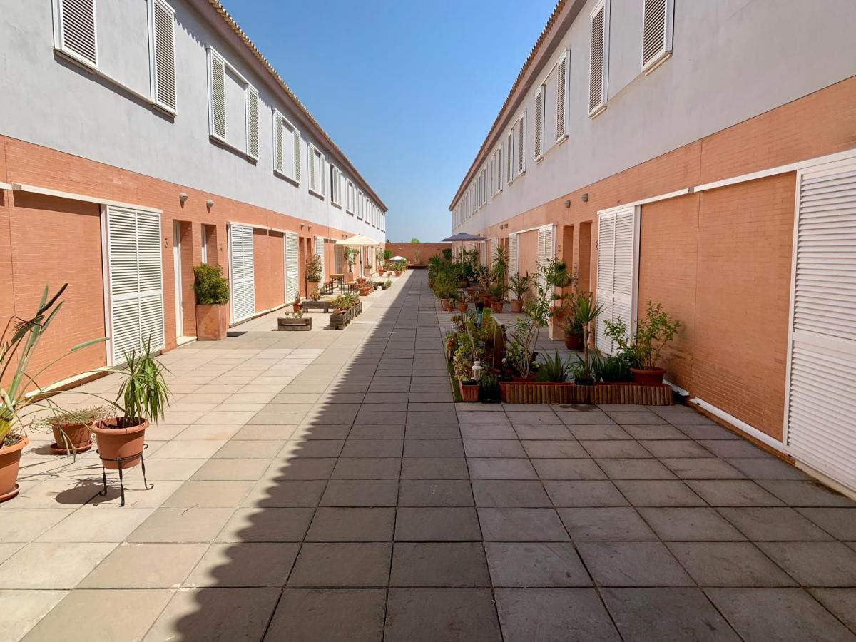 Castilleja , Casa-Apartamento Cerca Centro Sevilla Wifi Familias Trabajo Garaje Castilleja de la Cuesta Εξωτερικό φωτογραφία